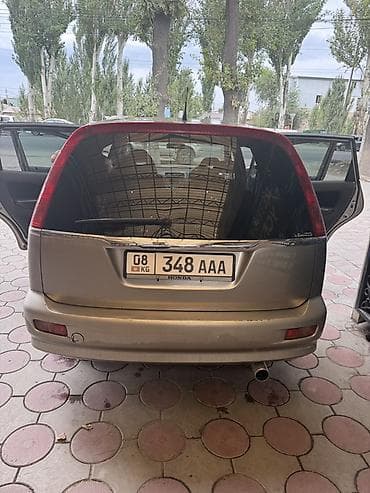 тойота приус с: Honda Stream: 2001 г., 2 л, Автомат, Бензин, Минивэн — 9