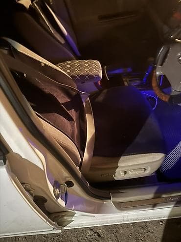 Автохимия: Toyota Allion/ Premio — интерьер и оснащение (правый руль) - Салон на — 9