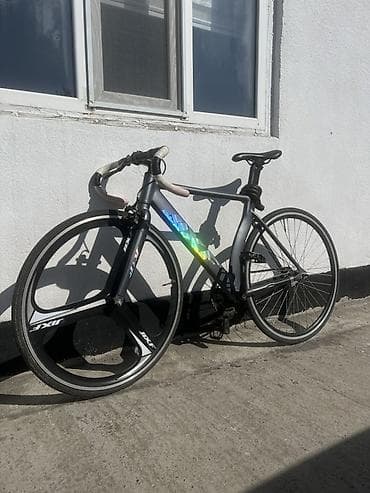 велосипет фикс: Городской велосипед, Рама M (156 - 178 см), Б/у — 2