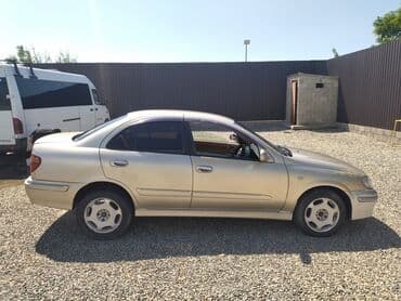 нексия 1995: Nissan Bluebird: 2002 г., 1.8 л, Автомат, Бензин, Седан — 4