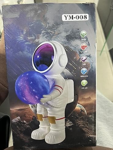 i3 4: Акустическая колонка-ночник «Астронавт» YM-008 - Дизайн: фигурка — 2
