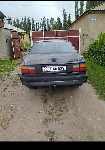 aion v plus 2022: Volkswagen Passat: 1988 г., 1.8 л, Механика, Бензин, Седан — 3