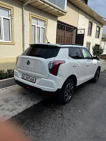 lexus harrier: Ssangyong Tivoli: 2022 г., 1.5 л, Автомат, Бензин, Кроссовер — 3