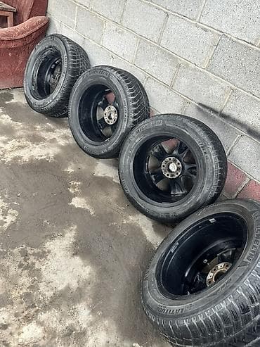 фура продается: Колеса в сборе 255 / 55 / R 18, Зима, Комплект, Легковые, Литые, отверстий - 5 — 5