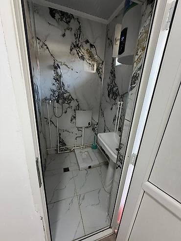 аренда фур: Сдается компактная комната-студия с отдельным санузлом. Описание: - — 2