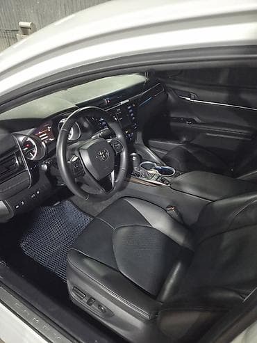 crown 2018: Toyota Camry: 2018 г., Гибрид, Седан — 5