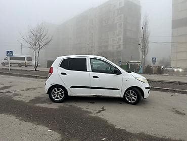 Hyundai i10: 2009 г., 1.1 л, Механика, Бензин — 3