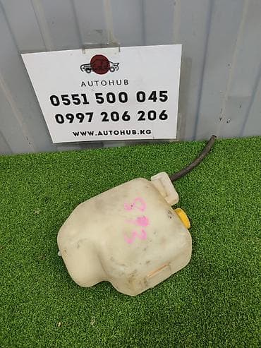 full construction: Бачок Nissan — 1