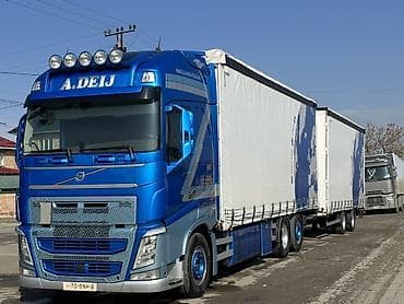 Тягач, Volvo, 2019 г., Тентованный