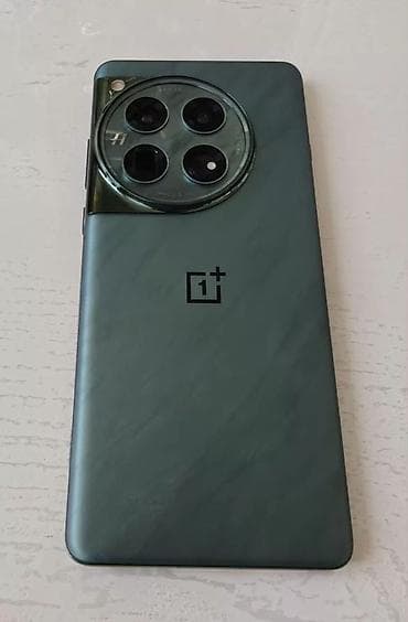 jack a2s: OnePlus 12, Б/у, 512 ГБ, цвет - Зеленый, 2 SIM — 2