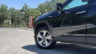 raf: Toyota RAV4: 2019 г., 2.5 л, Автомат, Гибрид, Кроссовер — 5