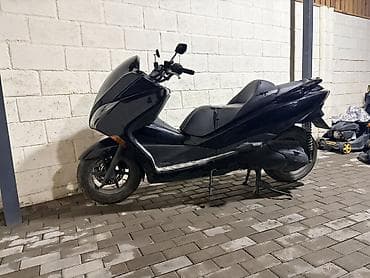 макси мото: Макси-скутер Honda, 250 куб. см, Бензин, Б/у — 1