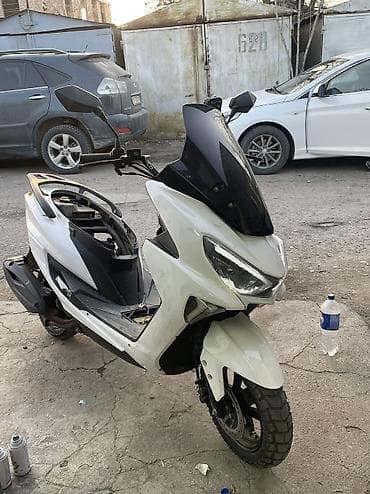 will cypha: Макси-скутер 150 куб. см, Бензин, Б/у — 1