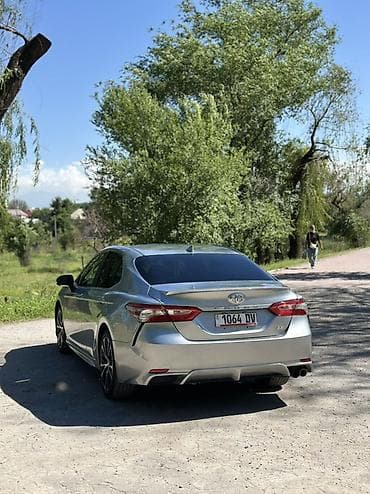Toyota Camry: 2019 г., 2.5 л, Автомат, Бензин, Седан — 9