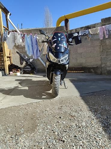 скутер катер: Макси-скутер 150 куб. см, Бензин, Б/у — 2