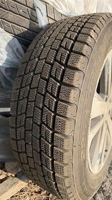 Колеса в сборе 225 / 60 / R 16, Зима, Комплект, Легковые, Литые, отверстий - 5