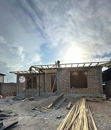 кок жаре: Продается дом под самоотделку (ПСО) в начале ж/м Оскон-Ордо, 3-я — 1