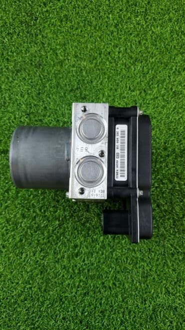 система форсунок: Блок abs Bmw X3 E83 M54B30 2005 (б/у) ​ Марка: BMW Модель: X3 Год — 1