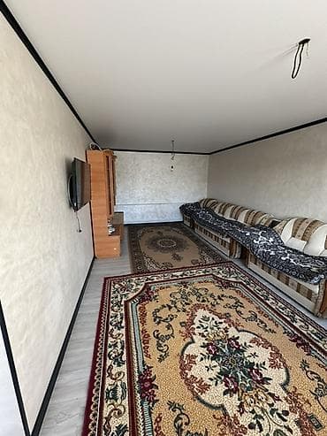 ищю дом в токмоке: Продаётся жилой дом с хозпостройками и просторным двором. Находится в — 8