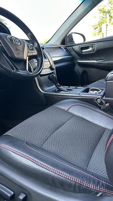 китайские машины электро: Toyota Camry: 2017 г., 2.5 л, Автомат, Бензин, Седан — 9