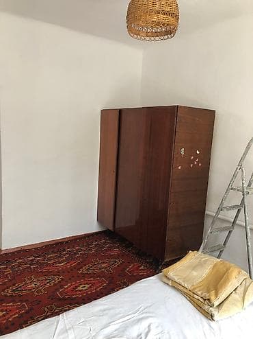 жайыл: 20 м², 1 бөлмө, Унаа токтотуучу жай, Забор, тосулган — 9