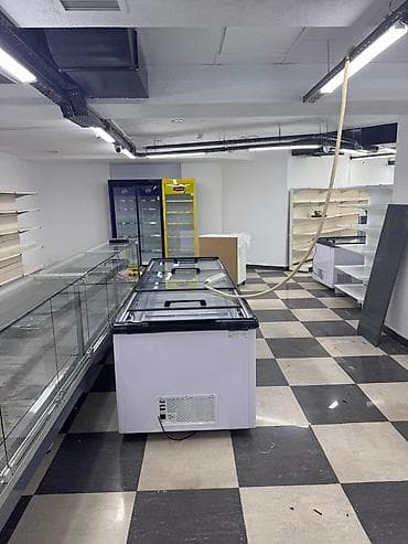 Сдается коммерческое помещение в центре города 🏢 Площадь: 300 м² 📍 ЖК — 8