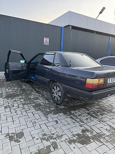 купить мерс с: Audi 100: 1985 г., 1.8 л, Механика, Бензин, Седан — 3