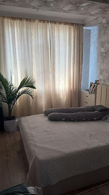 двухуров: Сдается квартира 3х комнатная, на долгий срок. Мебель техника всё — 8