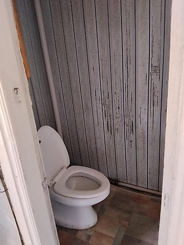 продаю дом в ак ордо 1: 60 м², 3 комнаты, Забор, огорожен, Парковка — 5