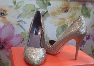 обувь ручной работы бишкек: Продаю обувь новую (большая часть) и б/у. Цена от 500 сом до 1300 — 3