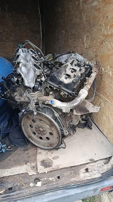 бак на сапог: Nissan — 1