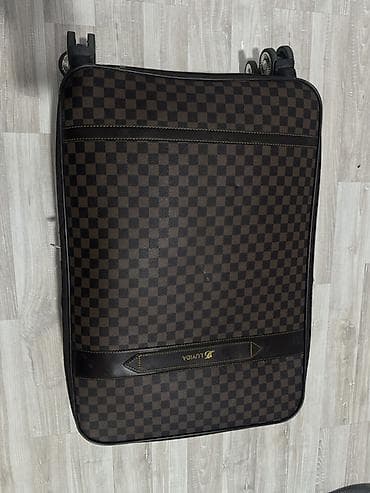 лонгстар чемоданы: Чемодан, Средний (40 - 70 л), На колесах — 1