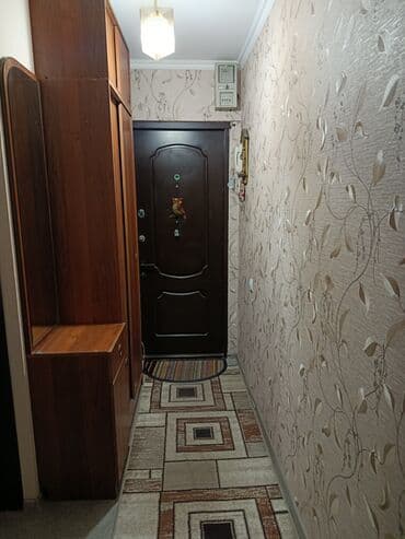 бишкеке 3комнатный квартиру: 3 комнаты, 52 м², 104 серия, 1 этаж, Евроремонт — 9