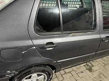 парок венто: Volkswagen Vento: 1992 г., 1.8 л, Механика, Бензин, Седан — 10