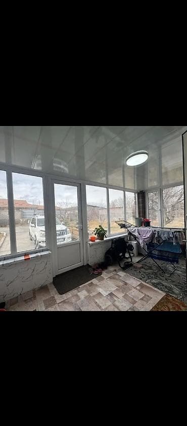 Бөлмөлөр: 60 м², 4 бөлмө, Забор, тосулган — 6