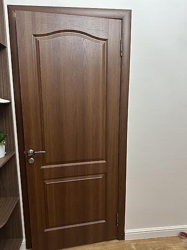 Үй жана бакча: Межкомнатные двери из массива/МДФ с отделкой под тёмный орех - есть — 5