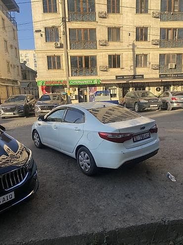 1 g fe: Kia Rio: 2015 г., 1.4 л, Механика, Бензин — 2