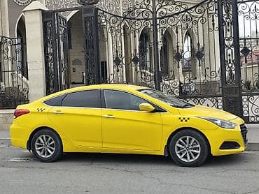 Транспорт: Hyundai i40: 2016 г., 2 л, Автомат, Седан — 1