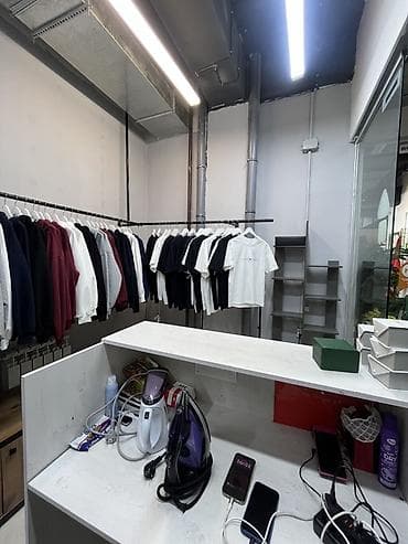 блинный бизнес: Продается готовый бизнес магазин одежды, находится в тц бум, Фрунзе — 6