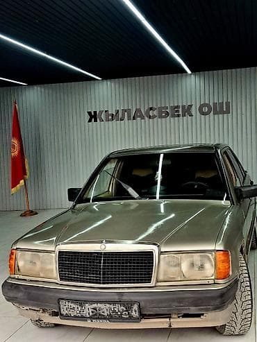 радиотор: Mercedes-Benz 190: 1989 г., 2 л, Дизель, Седан — 1