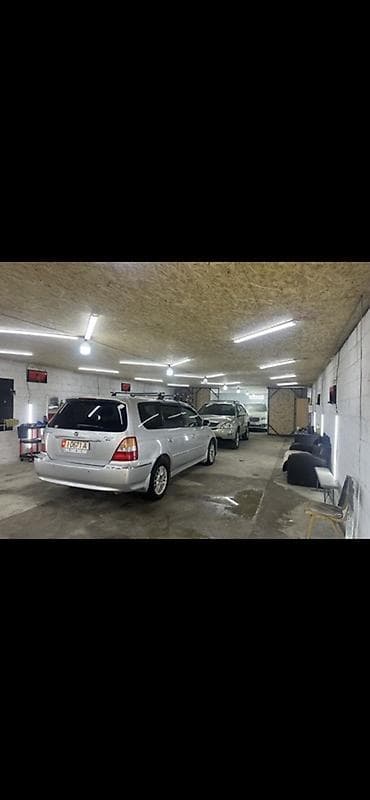 верхний токолдош: Продается дом в городе Токмак * Комнаты: 5 спален большой зал — 10
