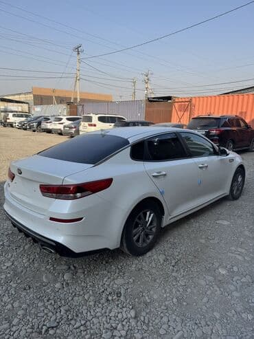 обмен машины ключ на ключ: Kia K5: 2019 г., 2 л, Автомат, Газ, Седан — 4