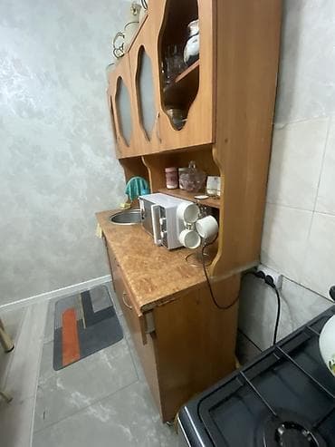 dinner table: Кухонный гарнитур, Б/у, цвет - Коричневый, ДСП, Самовывоз — 3