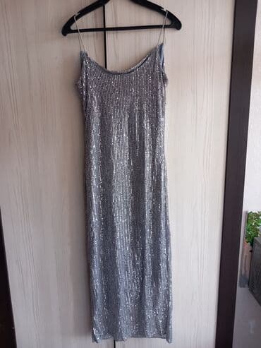 черное короткое платье с открытой спиной: Вечернее платье, Классическое, Полиэстер, Без рукавов, С пайетками, S — 2