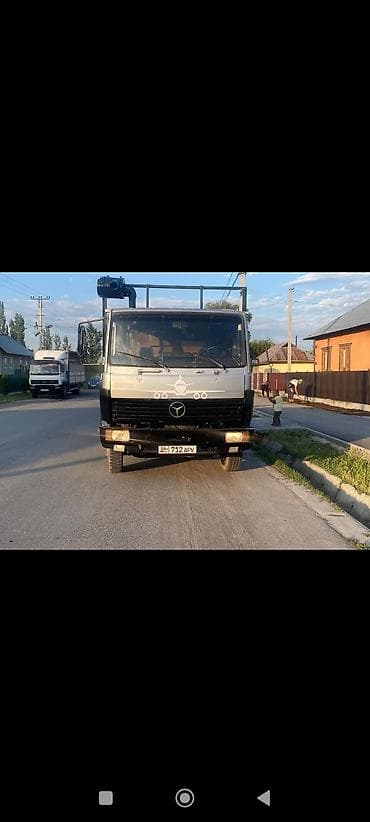Транспорт: Жүк ташуучу унаа, Mercedes-Benz, Стандарт, Колдонулган — 2