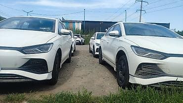 BYD: BYD E2: 2025 г., 0.1 л, Автомат, Электромобиль, Кроссовер — 3