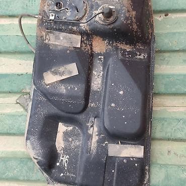 Тойота ипсум от 1995до 2001 Бензобак привазной японский Цена 15000сом