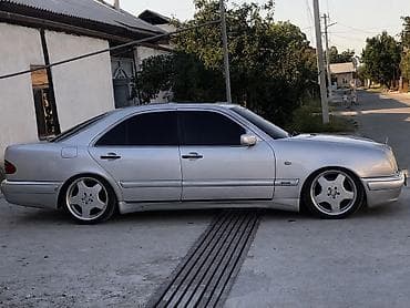 Mercedes-Benz E-Class: 1998 г., 3.2 л, Автомат, Бензин, Седан — 1