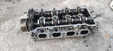 avens: ГБЦ Toyota 1.8 л, Б/у — 2