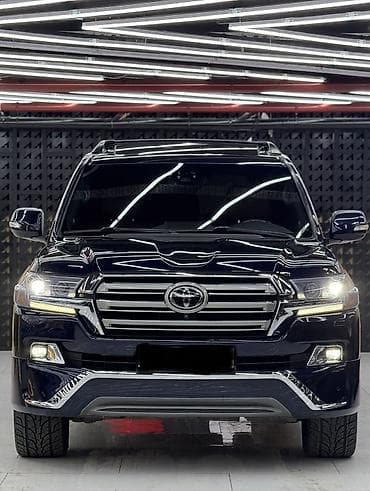 Toyota: Toyota Land Cruiser: 2019 г., 5.7 л, Автомат, Бензин, Внедорожник — 2